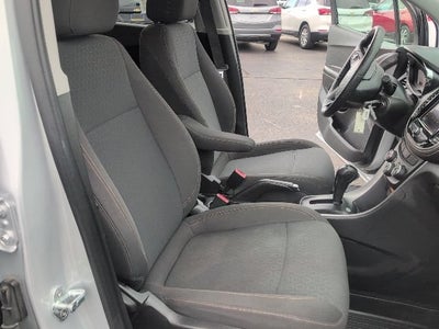 2022 Chevrolet Trax LS